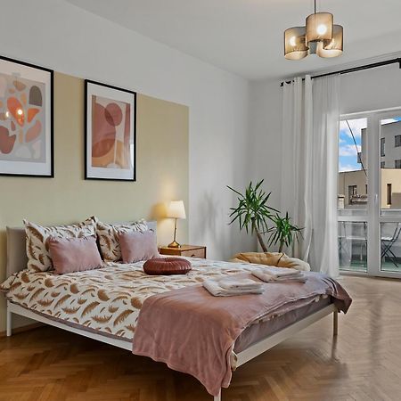 Ultracentral Dreamland Apartment 3 Bdrm Bukarest Kültér fotó