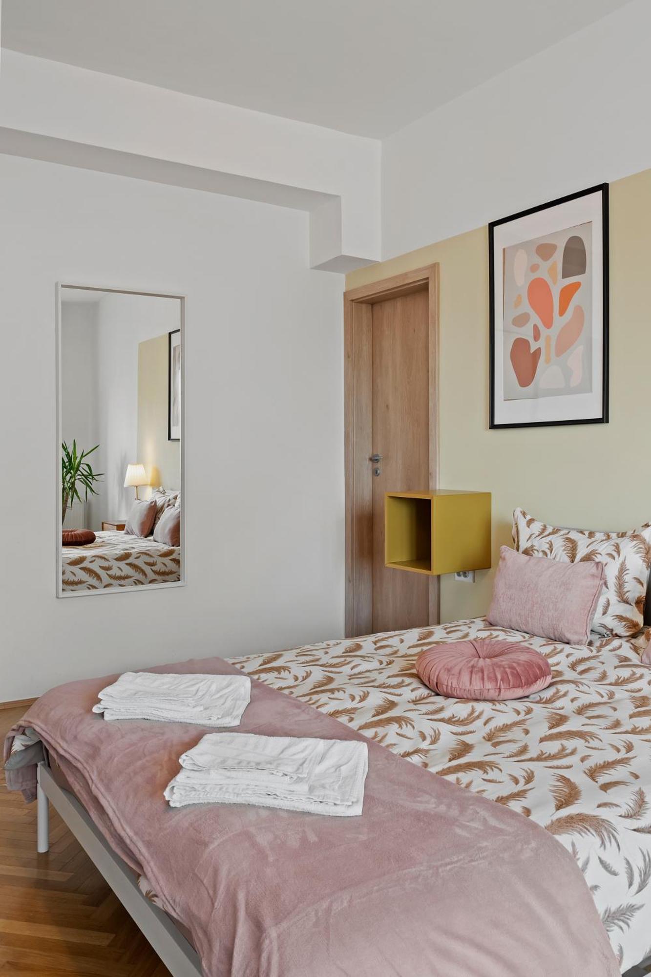 Ultracentral Dreamland Apartment 3 Bdrm Bukarest Kültér fotó
