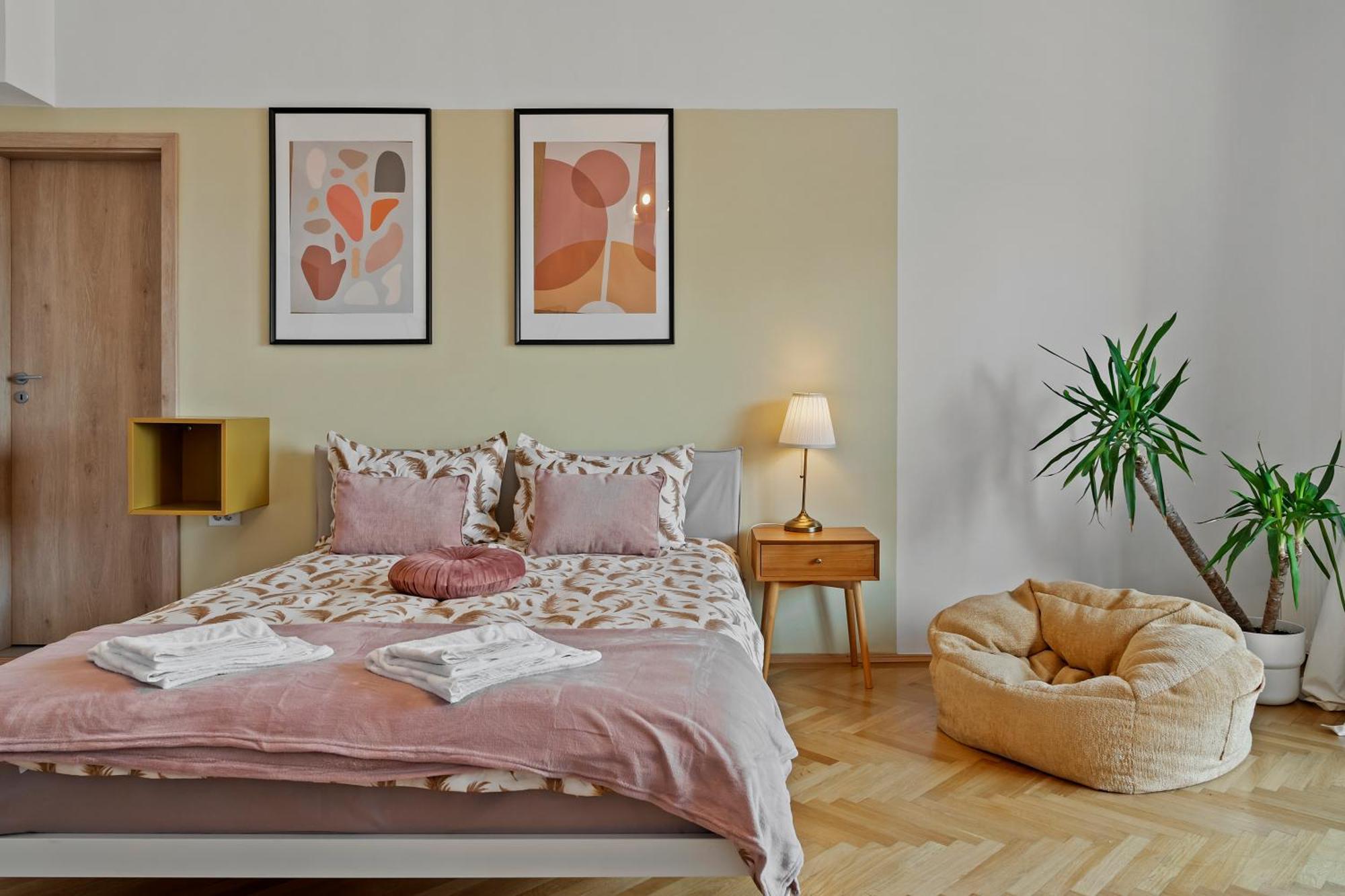 Ultracentral Dreamland Apartment 3 Bdrm Bukarest Kültér fotó