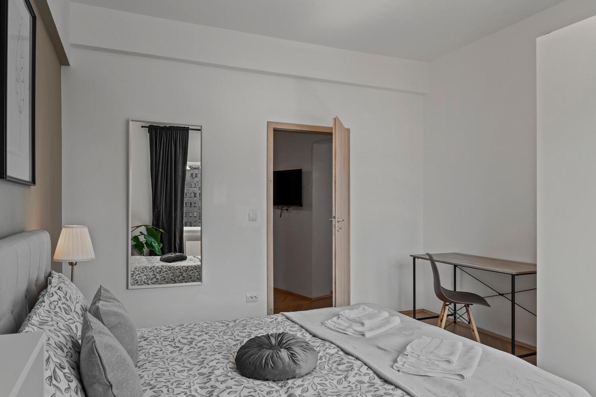 Ultracentral Dreamland Apartment 3 Bdrm Bukarest Kültér fotó