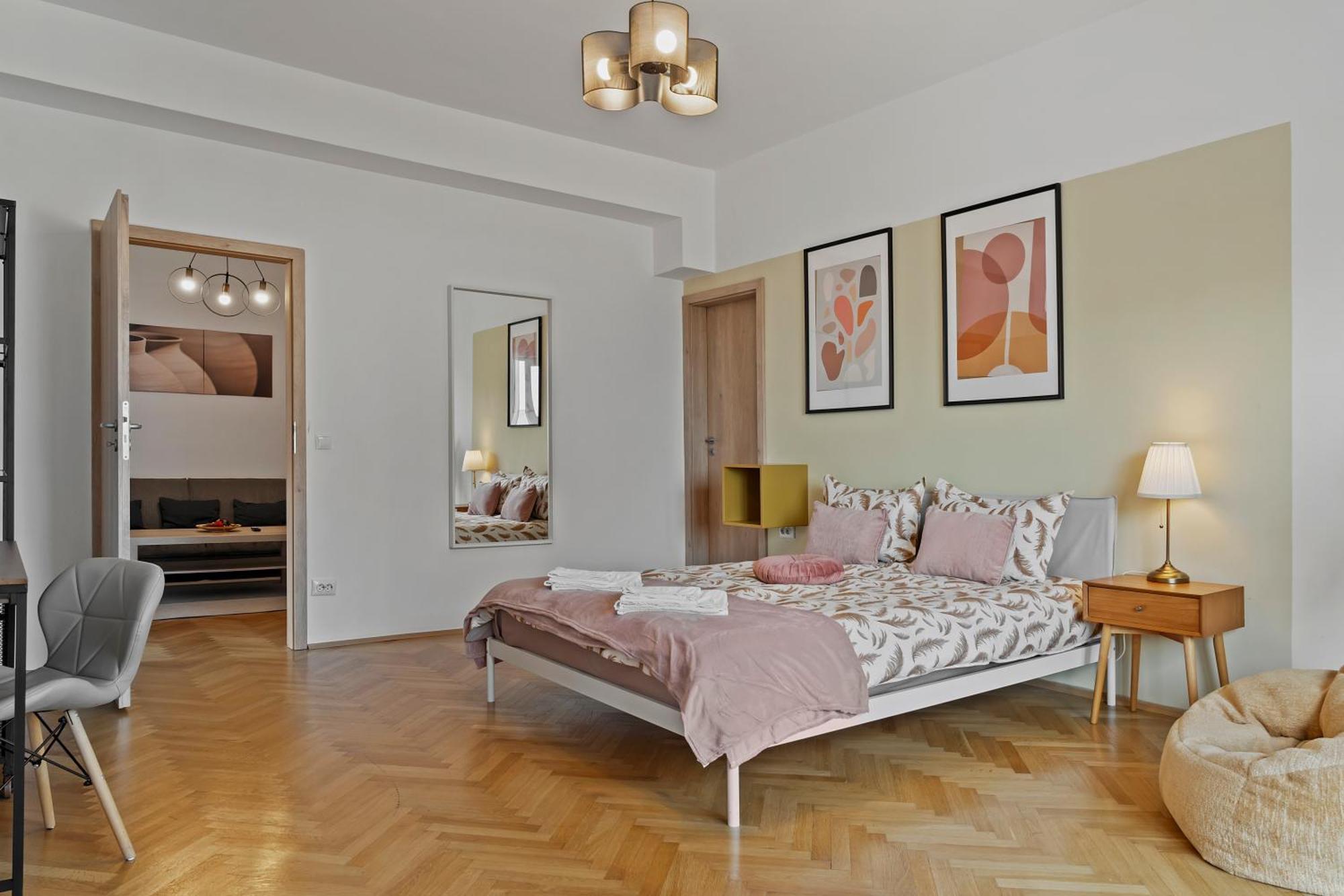 Ultracentral Dreamland Apartment 3 Bdrm Bukarest Kültér fotó