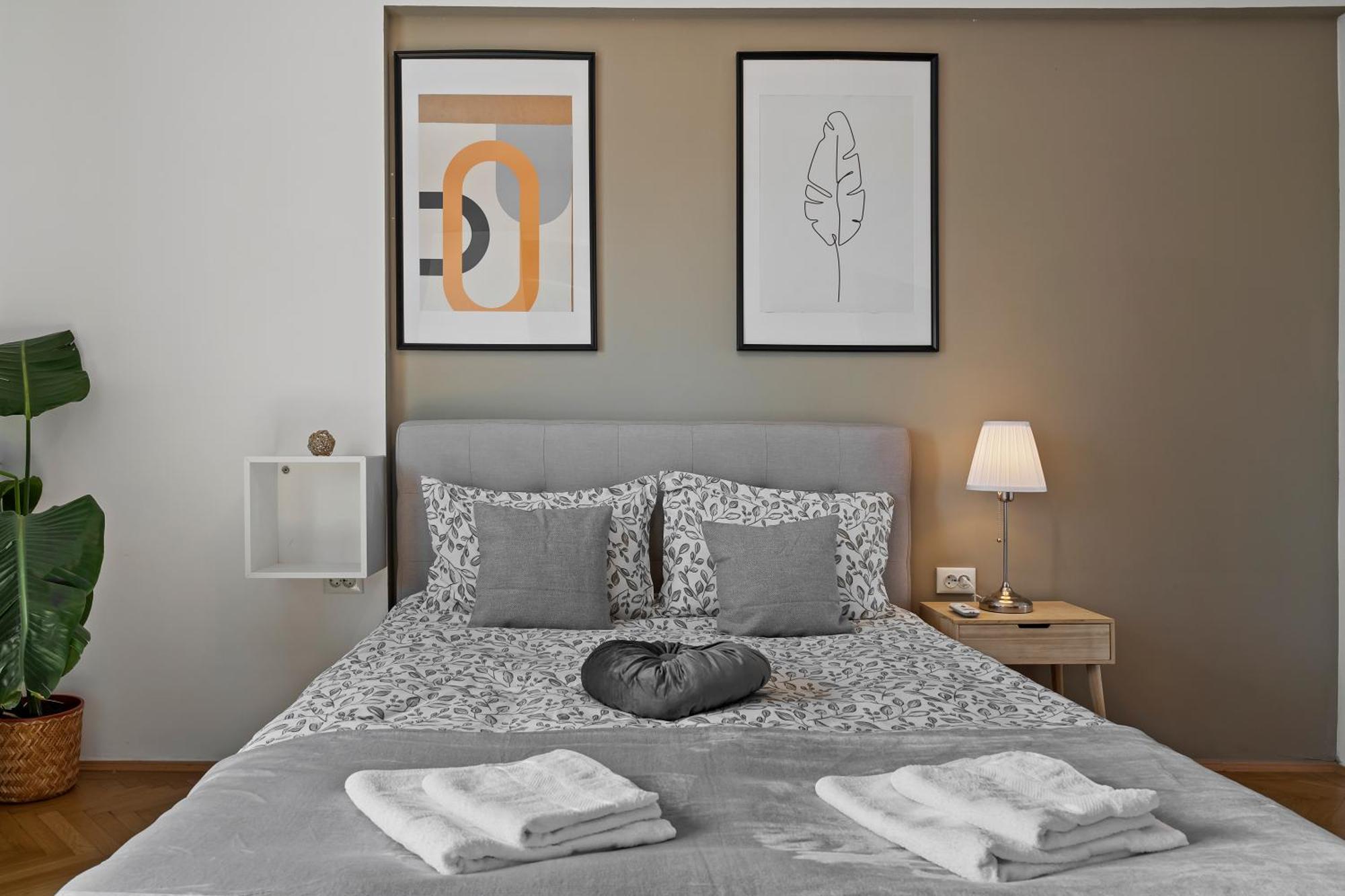 Ultracentral Dreamland Apartment 3 Bdrm Bukarest Kültér fotó